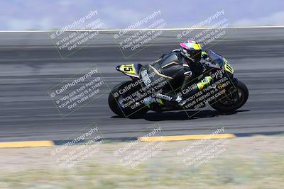 media/Apr-05-2024-Apex Assassins-CVMA Friday Practice (Fri) [[ee2ef04f2b]]/3-Racer 2/Session 3 (Bowl Speed Pans)/